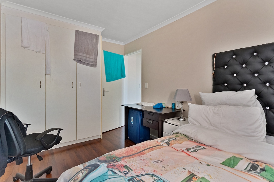 To Let 2 Bedroom Property for Rent in Heritage Park Western Cape